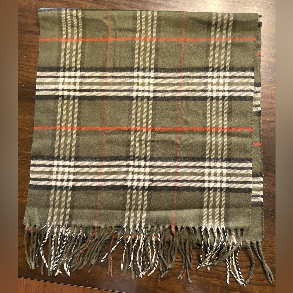 V. Fraas plaid cashmink scarf.